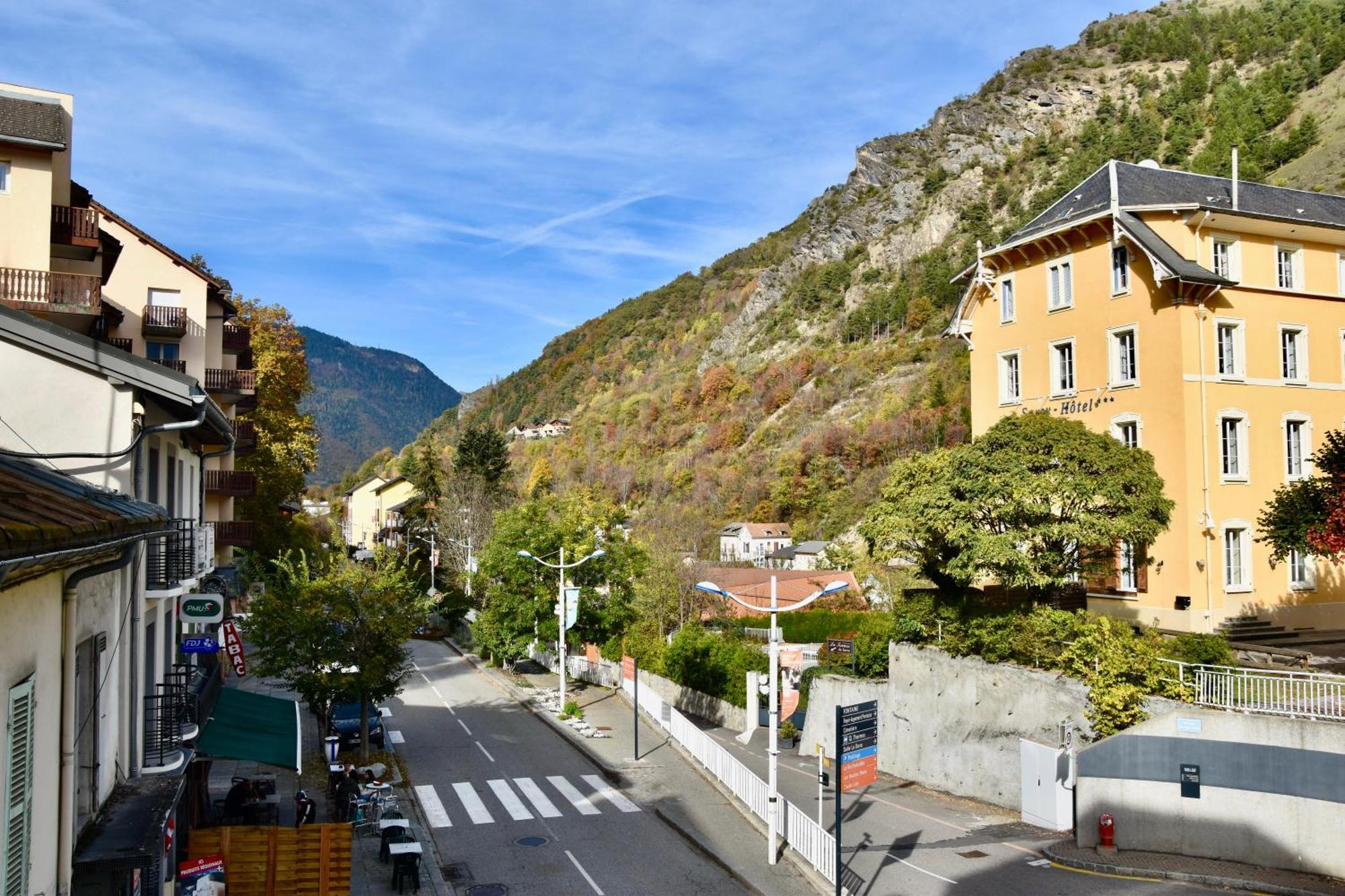 Appartement 6 Personnes, Les 3 Vallees, Pres Des Thermes Brides-les-Bains Exteriör bild